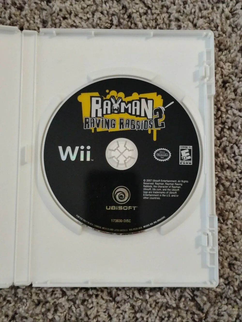Rayman Raving Rabbids 2 (Nintendo Wii) - Disc & Case Included